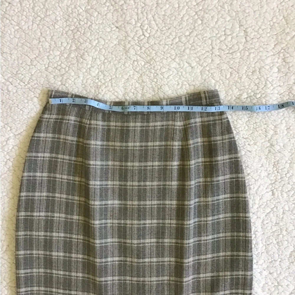 Gray/Sage Green Plaid Skirt Set - Picture 8 of 9